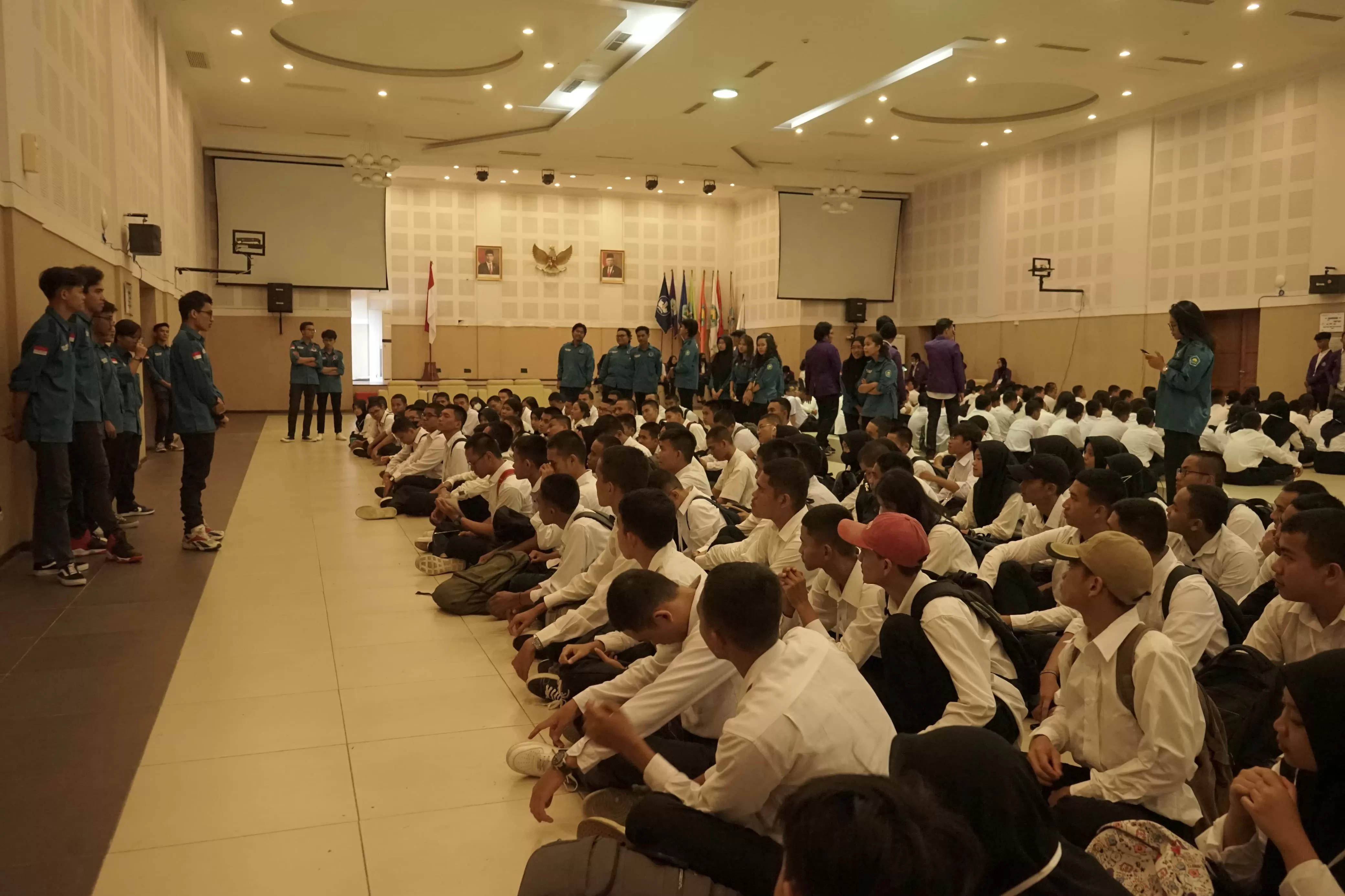 Mahasiswa Baru TRPL Politeknik Negeri Medan 2023